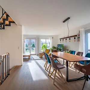 Apartment Liboria: Stylisches Haus; Sauna ; 4min Zum, Seehausen am Staffelsee